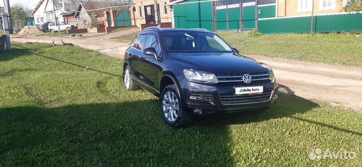 Volkswagen Touareg 3.0 AT, 2011, 129 134 км