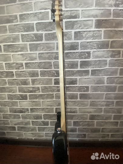 Fender squier mm stratocaster