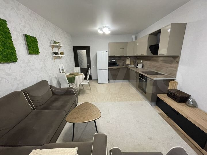 2-к. квартира, 43,5 м², 17/25 эт.