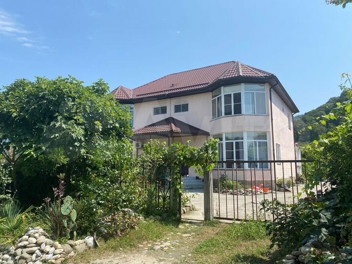 Дом 150 м² на участке 6 сот.