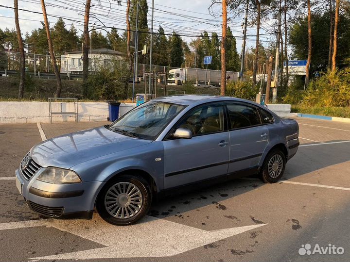 Volkswagen Passat 1.8 AT, 2000, 250 000 км