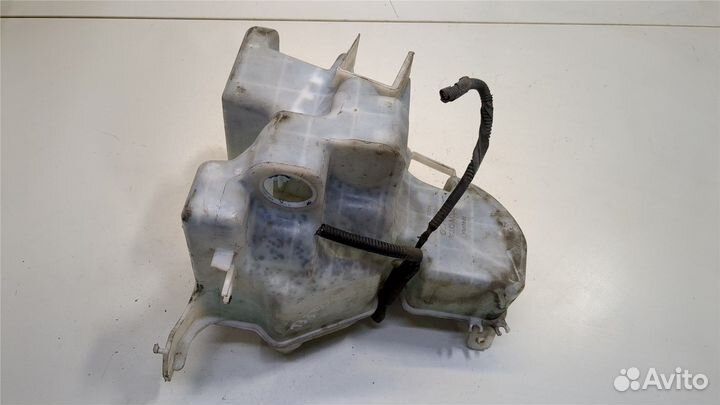 Бачок омывателя Lexus IS, 2008