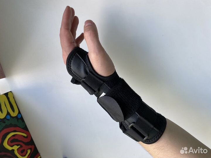 Фиксатор на лучезапястный / кистивой сустав