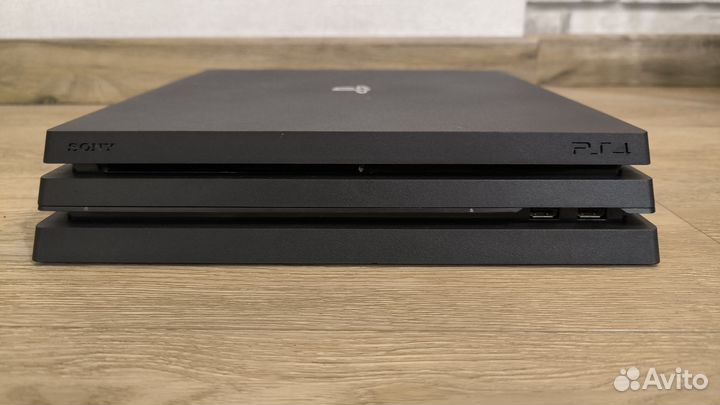 Sony PS4 Pro 1Tb Прошитая 9.00