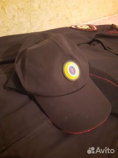 Женская форма полиции