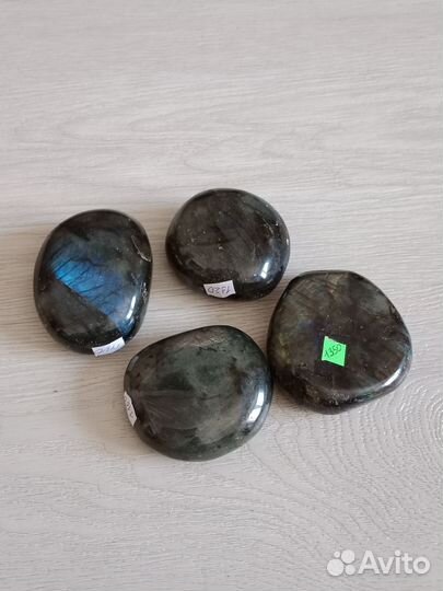 Лабрадор камень