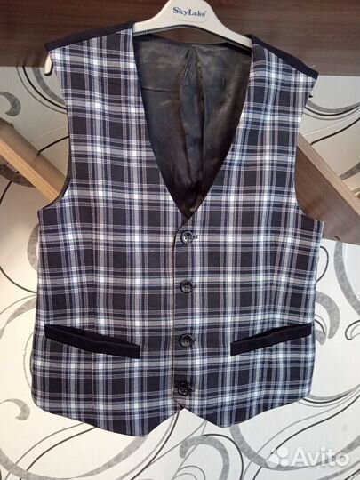 Жилет школьный