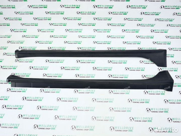 Накладки на пороги Mitsubishi Lancer X 10 2.0