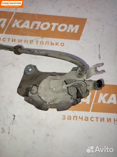 Суппорт тормозной передний правый Audi A4 B7 2008