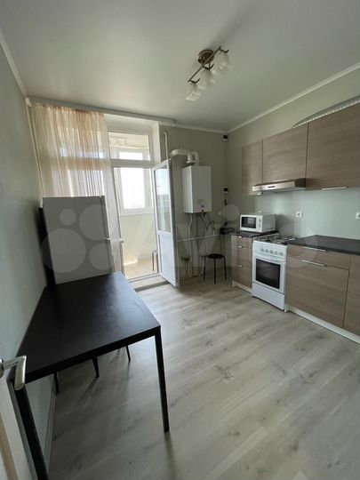 1-к. квартира, 35 м², 13/21 эт.