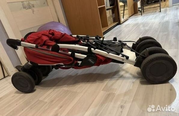 Прогулочная коляска трость chicco multiway