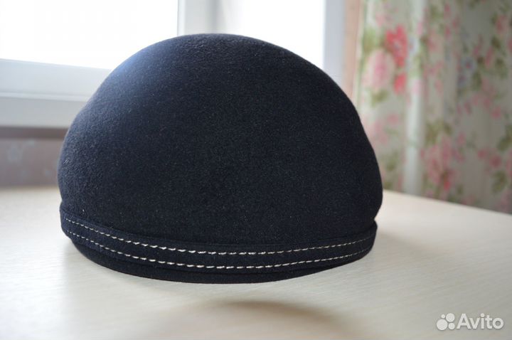 Головной убор женский (кепи)