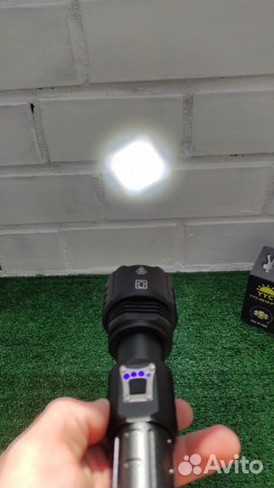 Фонарик ручной светодиодный на аккумуляторе