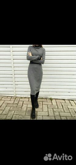 Платье женское