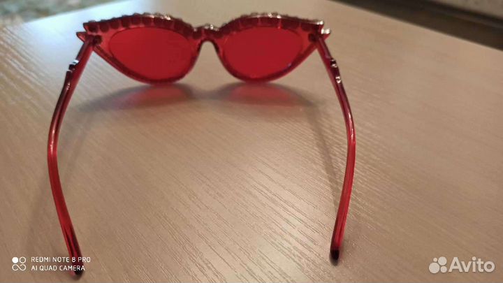 Солнцезащитные очки новые