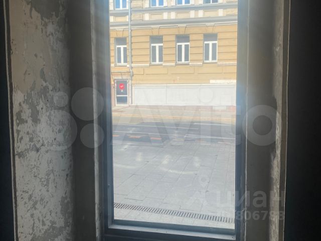 Петровка 21С1 - 27м2