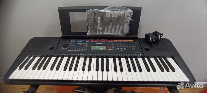 Синтезатор yamaha psr e263