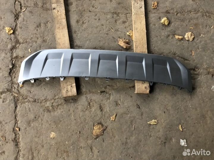 Накладка переднего бампера Audi Q7 4m