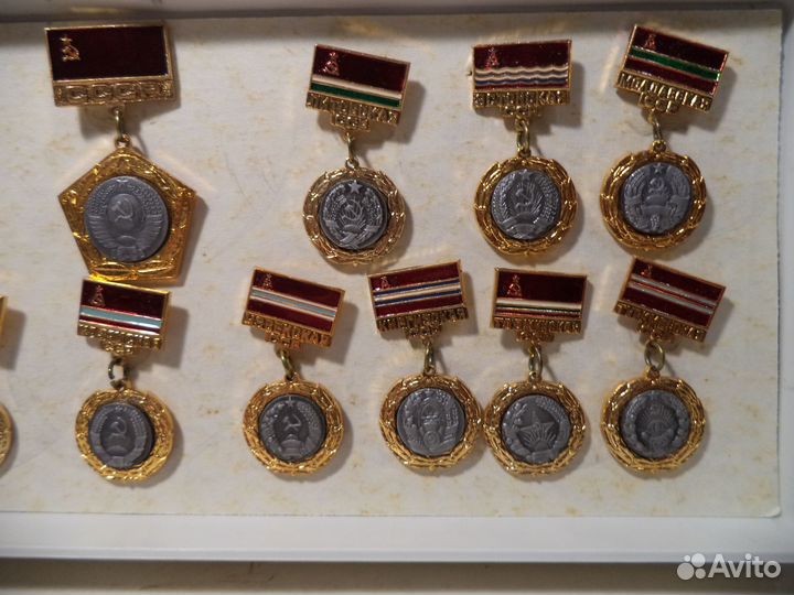 Значки Гербы и Флаги СССР Полный набор в родной ко