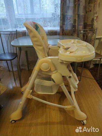 Стульчик для кормления