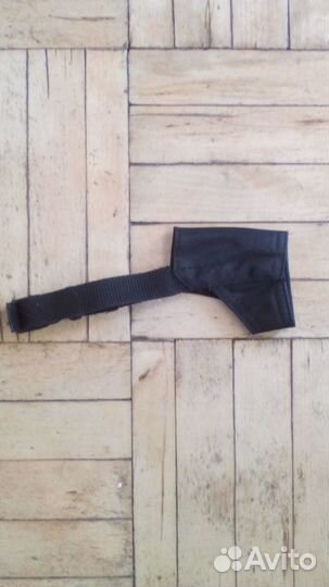 Кожаный намордник и ошейники