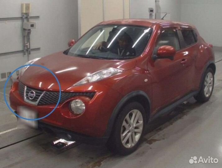 Решетка радиатора Nissan Juke NF15 MR16DDT 2012