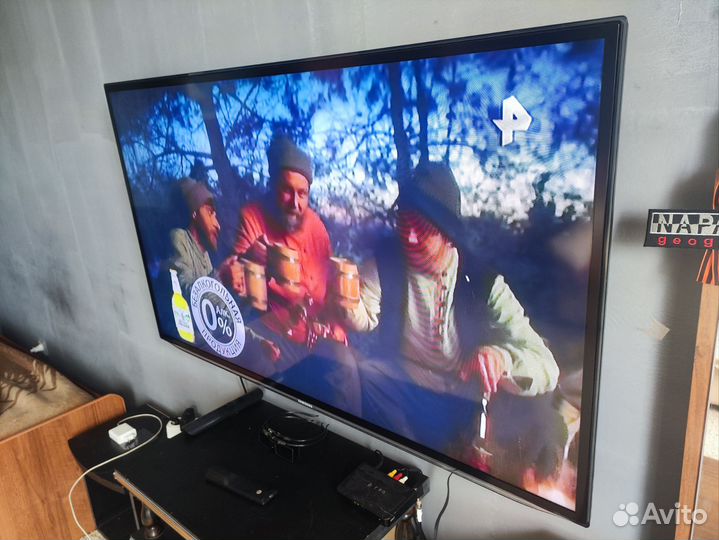 Samsung Телевизор со SMART tv 55