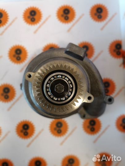 Помпа водяная Caterpillar C11 C13 C15 C18 3520205