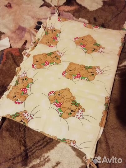 Продам бортики для детской кроватки