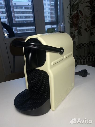 Капсульная кофемашина delonghi nespresso en80