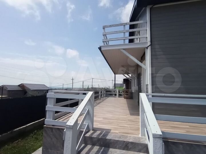 Дом 128,7 м² на участке 5,3 сот.