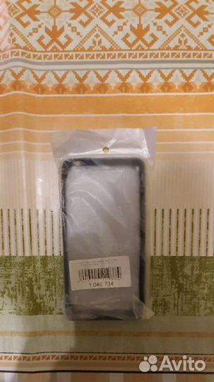 Чехлы на телефоны