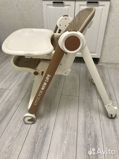 Стульчик для кормления happy baby berny