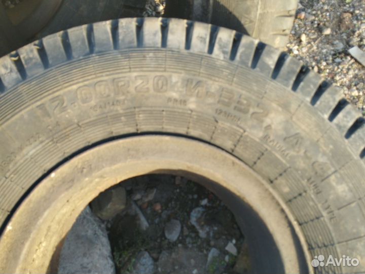 Шины 12R20