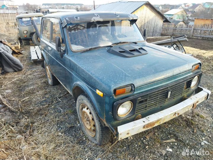 LADA 4x4 (Нива) 1.7 МТ, 2000, 120 000 км