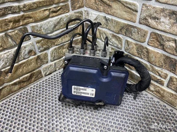 Блок управления тормозами/насос ABS Jeep Grand Che