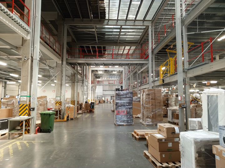 Склад, 2500 м²