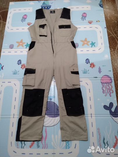 Продам комбинезон мужской