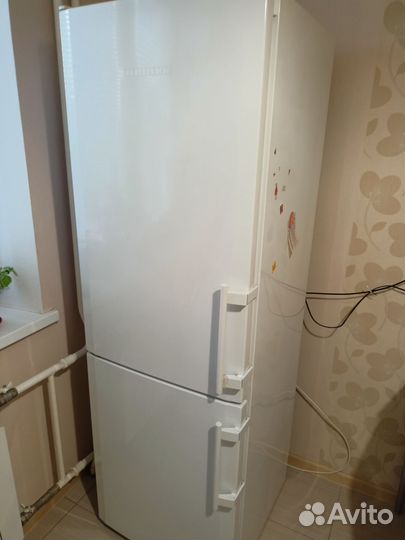 Холодильник liebherr на запчасти