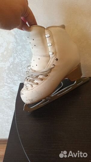 Коньки фигурные edea overture 210