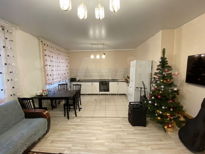 2-к. квартира, 58 м², 5/5 эт.