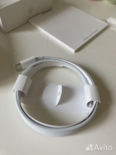 Кабель Apple lightning usb c