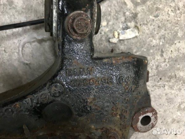 Кулак поворотный задний правый Bmw X3 F25 2.0 2015