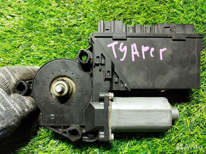 Мотор стеклоподъемника Volkswagen Touareg (GP) I