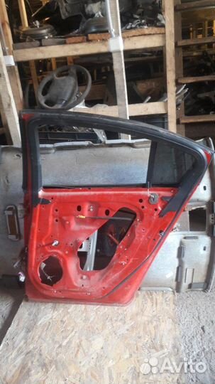 Дверь задняя правая Chevrolet Cruze
