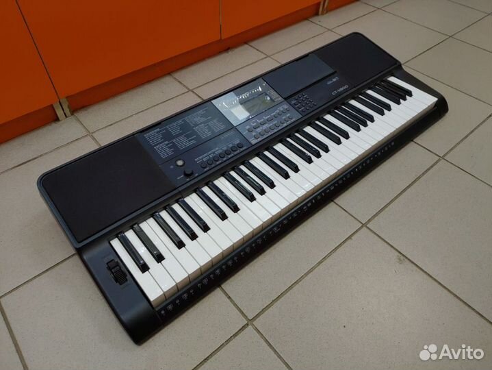 Синтезатор Casio CT-X800