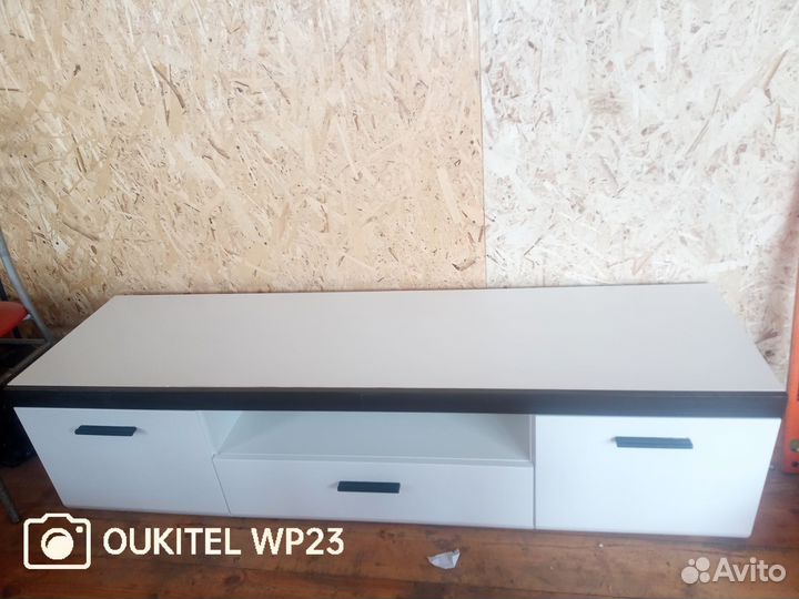 Тумба под телевизор