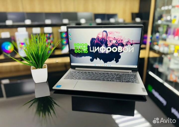 Мощный ноутбук Intel Core i3-1115G4/DDR4-8/SSD-256