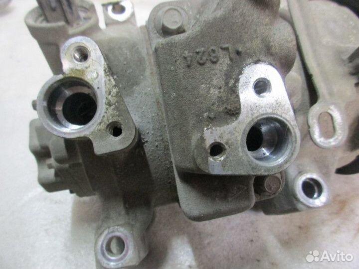 Компрессор кондиционера Toyota Auris (E15) 2006-20