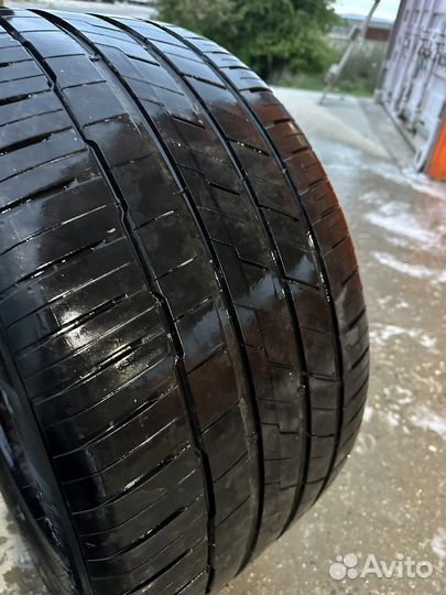 Hankook Ventus S1 Evo 3 SUV K127C 315/35 R21 и 21L/35 R21